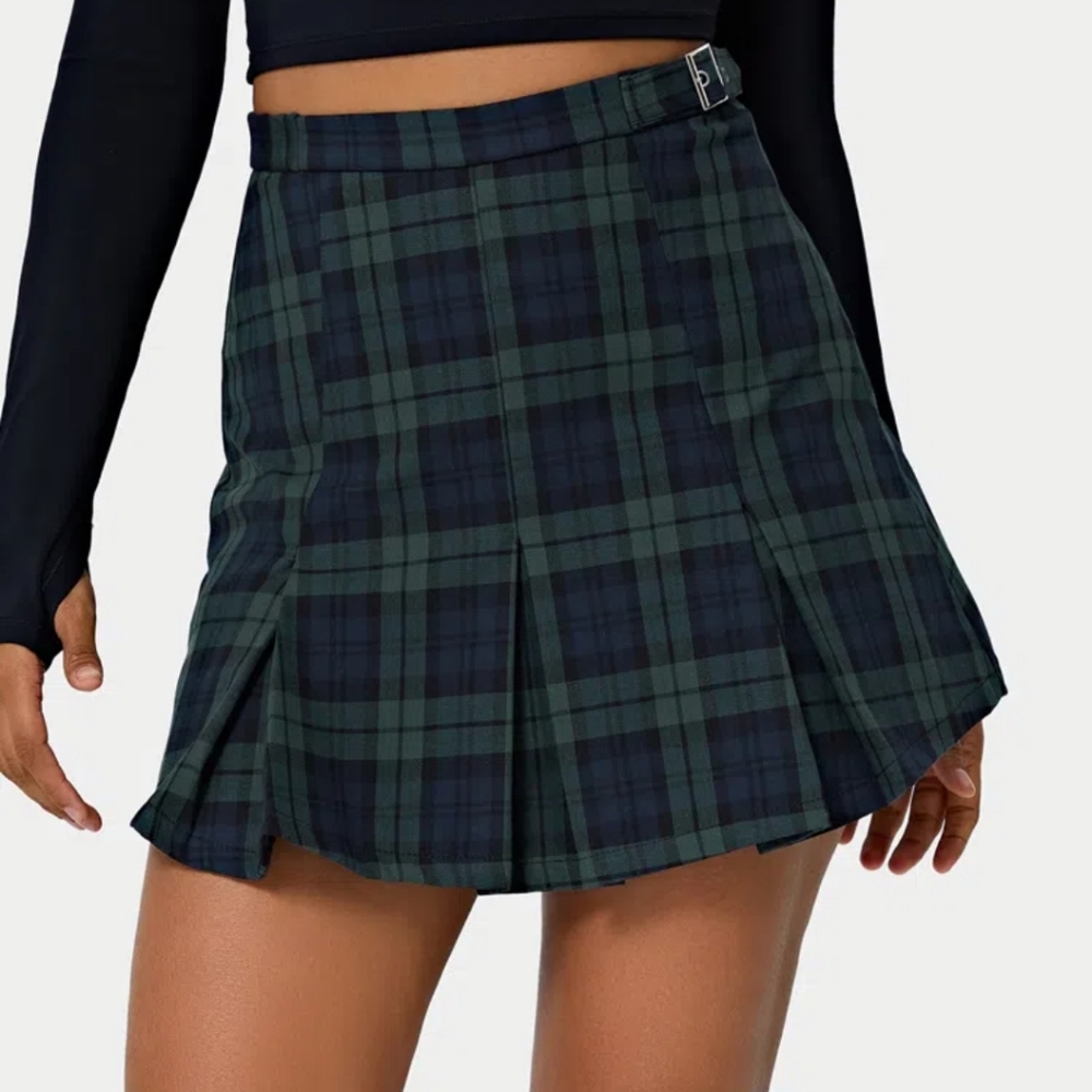 Everyday High Waisted 2-in-1 Plaid Pleated Activity Skirt